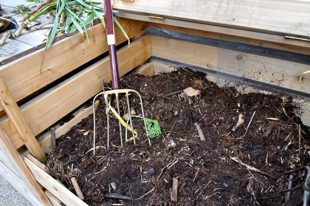 Obrázok k článku s názvom Ako kompostovať v záhrade?